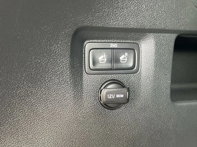 Used 2021 Green Kia EX image 44