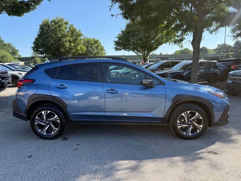 Used 2024 Blue Subaru Premium image 11