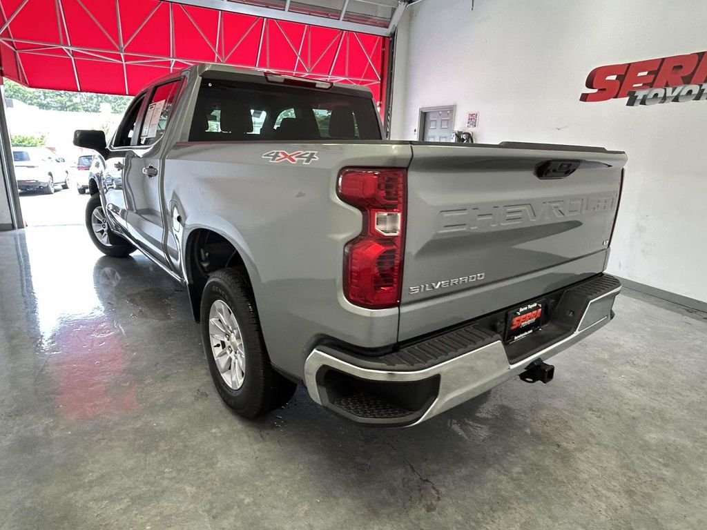 Used 2026 Gray Chevrolet LT image 5