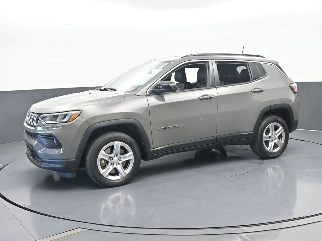 2023 Jeep Compass Latitude 4X4's photo