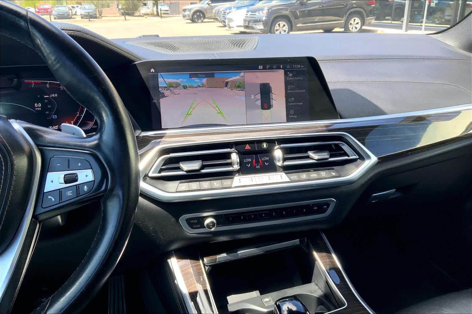 Used 2019 Black Sapphire Metallic BMW xDrive40i image 6