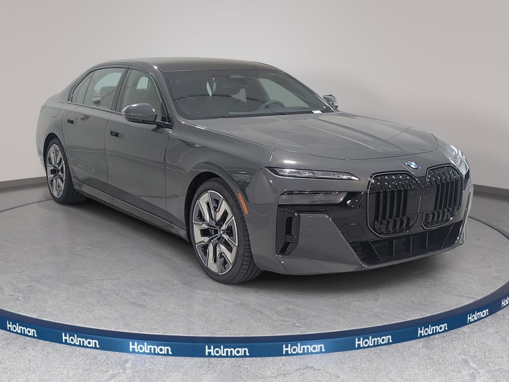 New 2026 Dravit Grey Metallic BMW 740i image 3