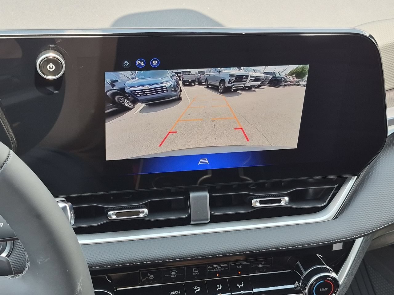 2027 Chevrolet Equinox LT - Photo 15