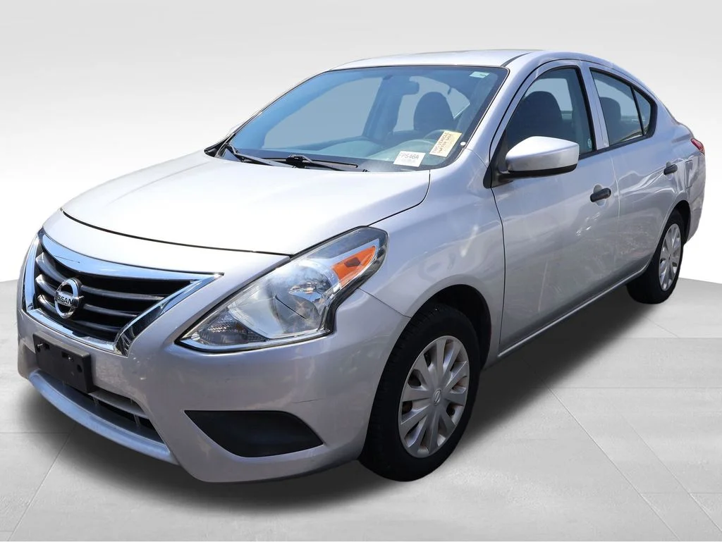 Used 2019 Brilliant Silver Metallic Nissan 1.6 S Plus image 4