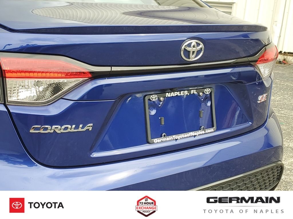 Used 2020 Blue Toyota SE image 17