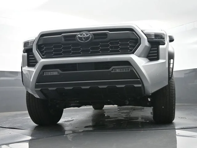 Used 2025 Silver Toyota TRD Off-Road image 34