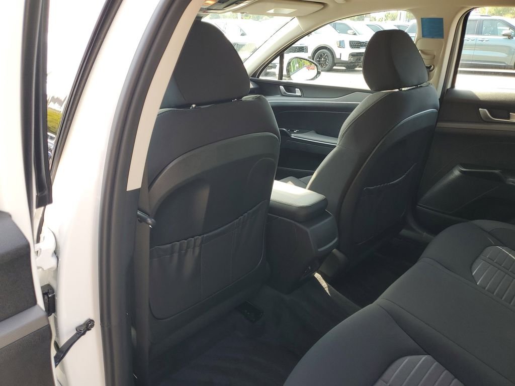 2026 Kia K5 LXS - Photo 19