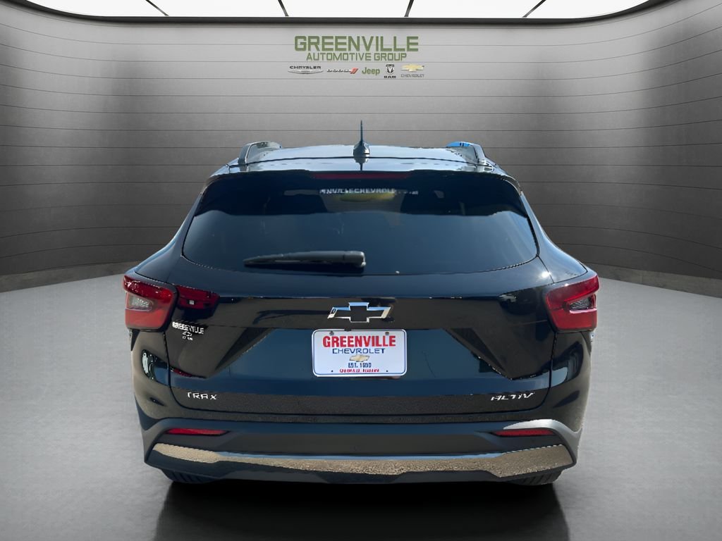 New 2026 Mosaic Black Metallic Chevrolet ACTIV image 6