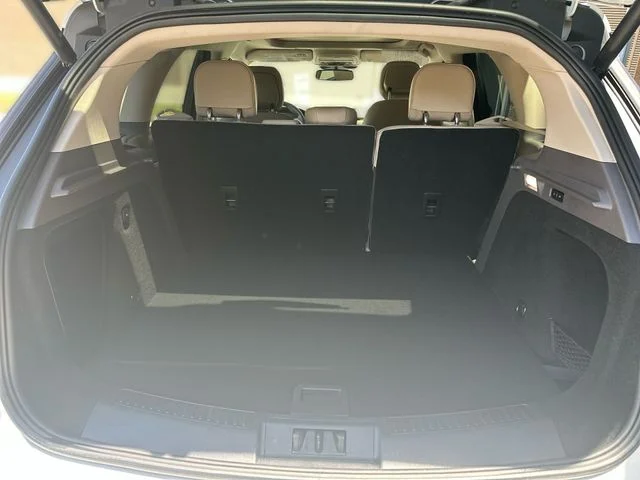 Used 2020 White Lincoln Standard image 26