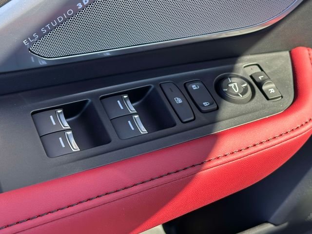 2025 Acura RDX A-Spec Package - Photo 16