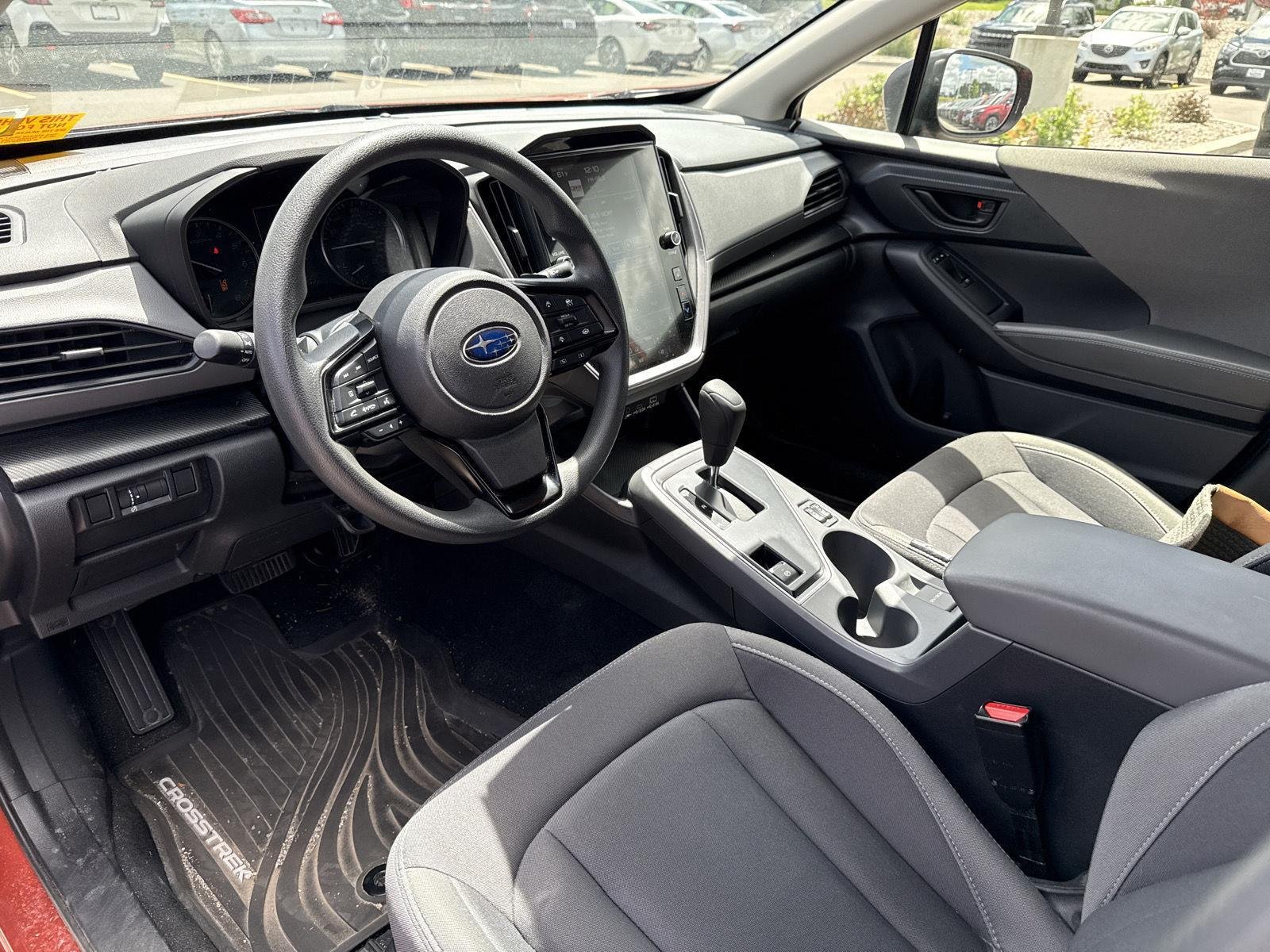 Used 2025 Sun Blaze Pearl Subaru Premium image 6