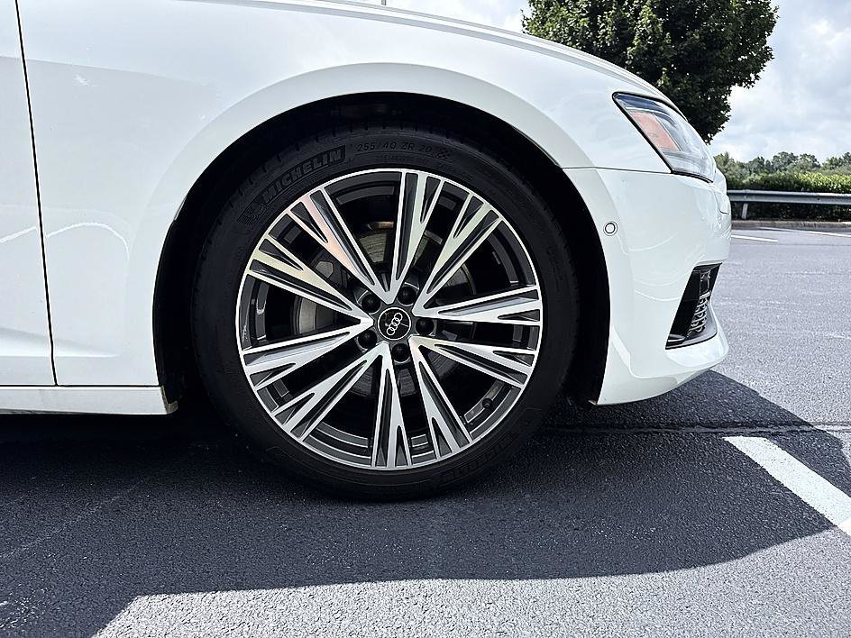 Used 2021 Ibis White Audi Sport Premium image 12