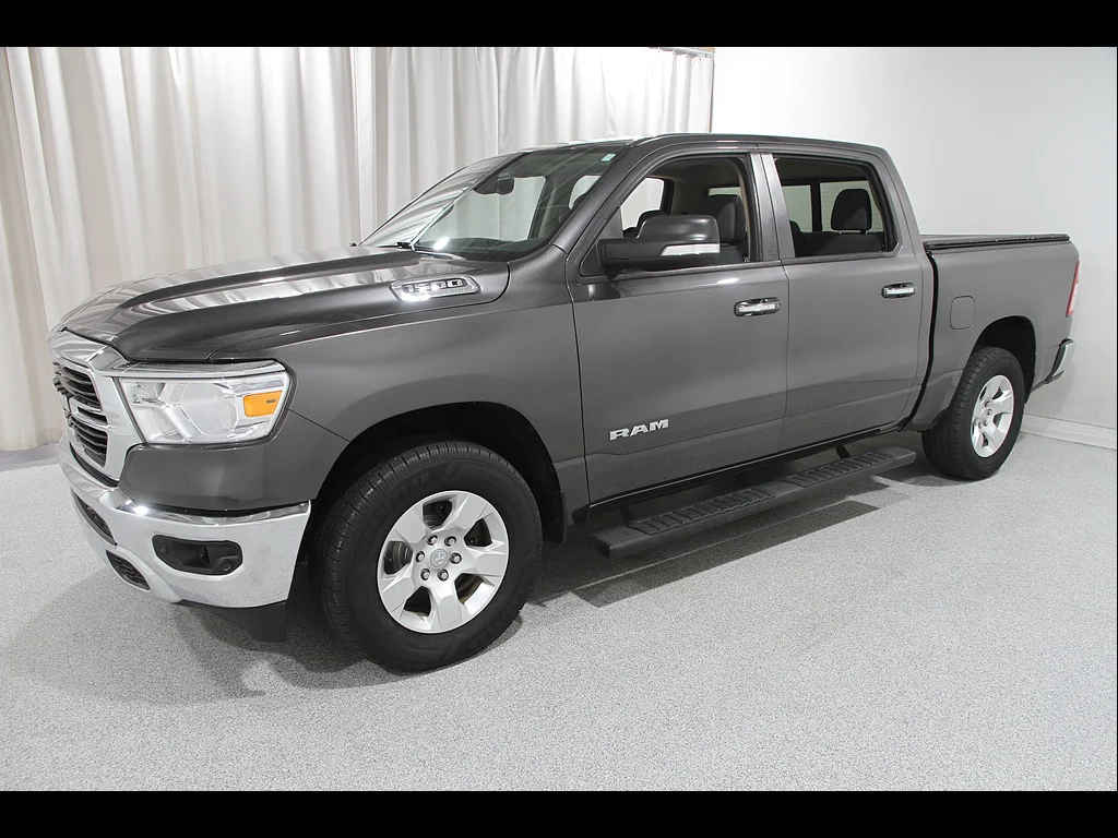Used 2019 Diamond Black Crystal Pearl Coat Ram Big Horn image 3