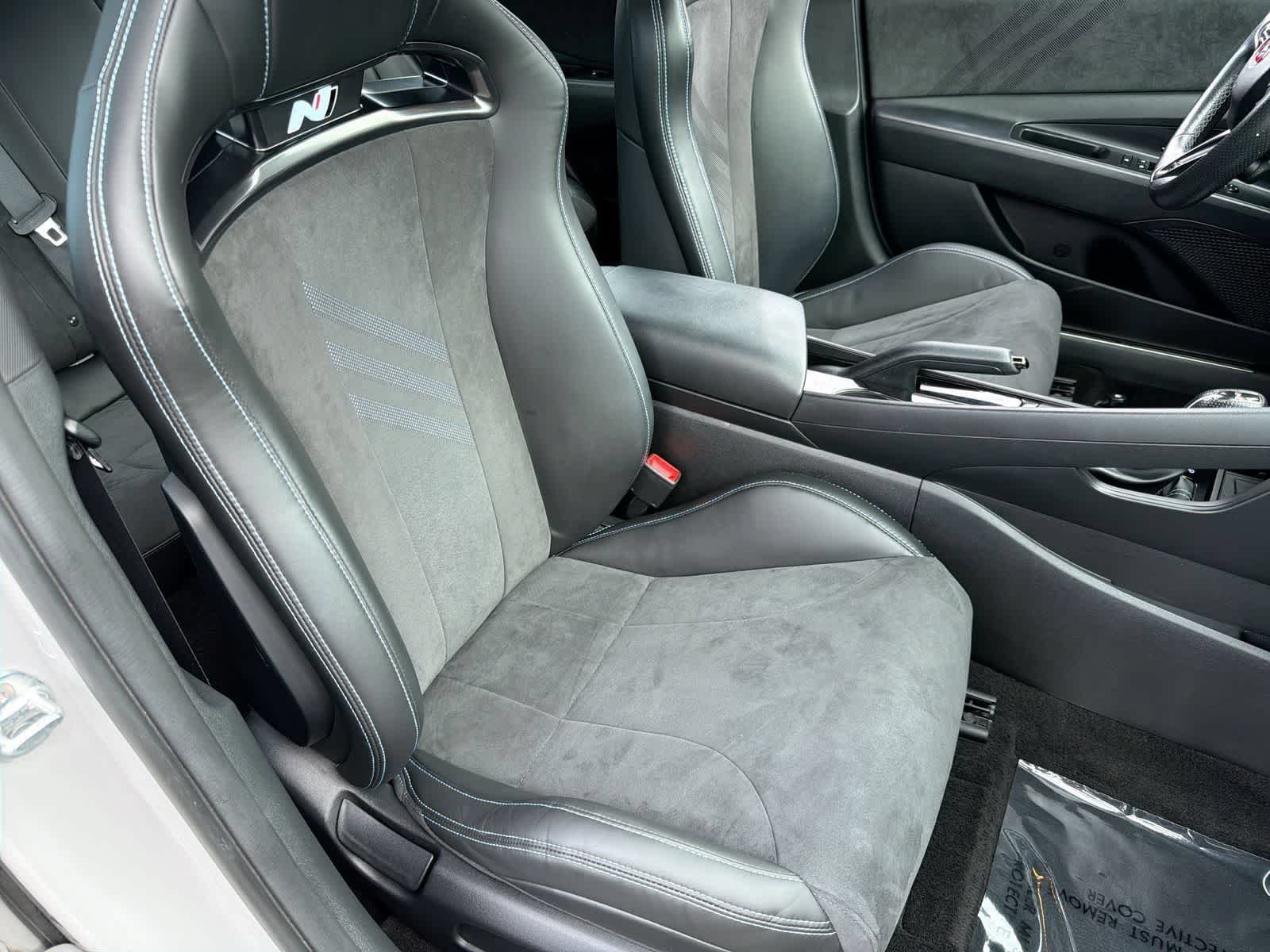 Used 2022 Gray Hyundai  image 23