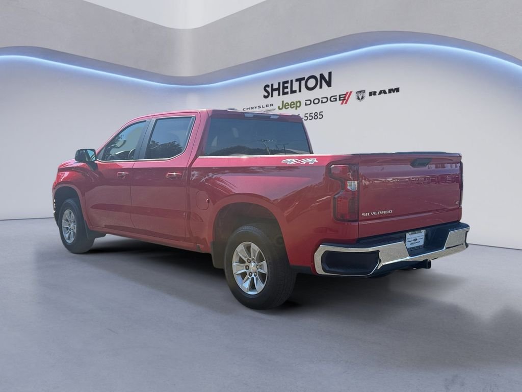 Used 2020 Red Chevrolet LT image 4