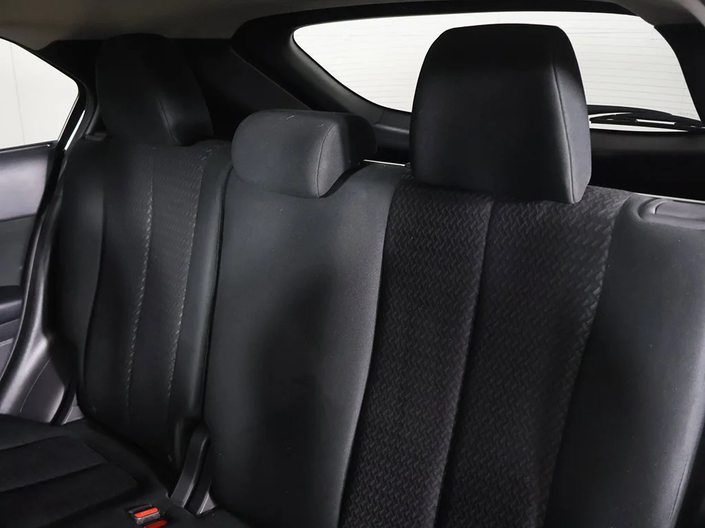 Used 2024 Silver Mitsubishi ES image 29