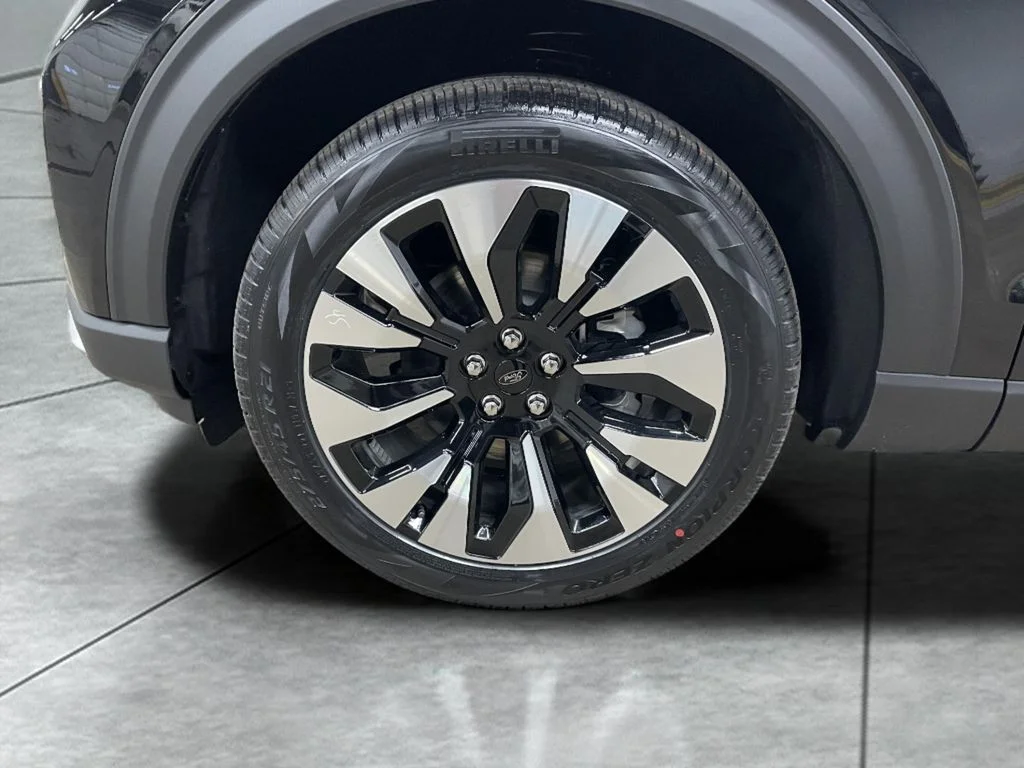 2026 Ford Explorer Platinum - Photo 20