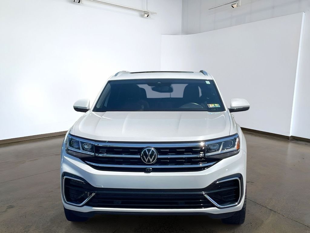 Used 2023 Opal White Volkswagen 3.6L V6 SEL Premium R-Line image 2