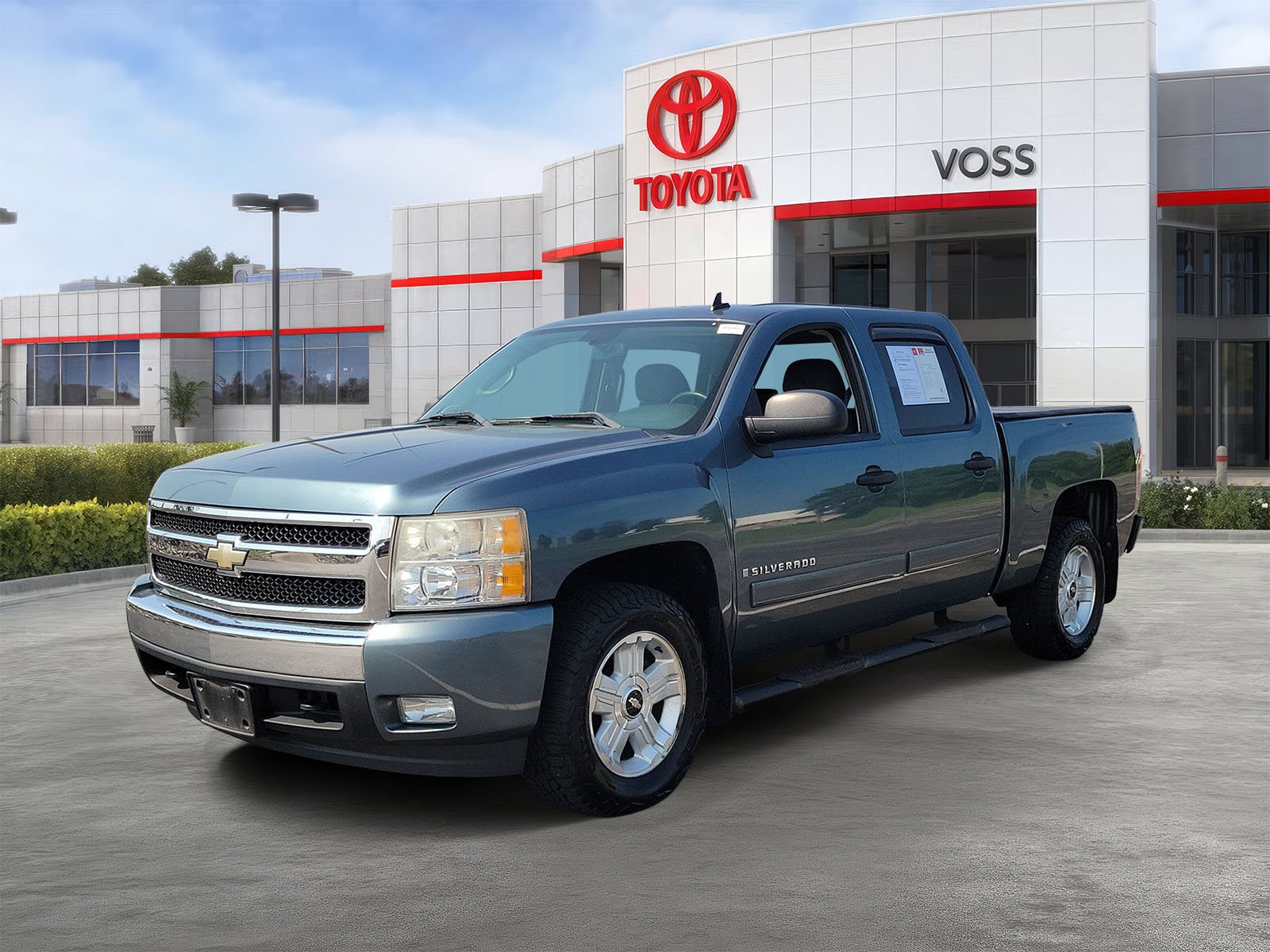 Used 2007 Chevrolet Silverado 1500 1LT with VIN 2GCEK13M871695217 for sale in Beavercreek, OH
