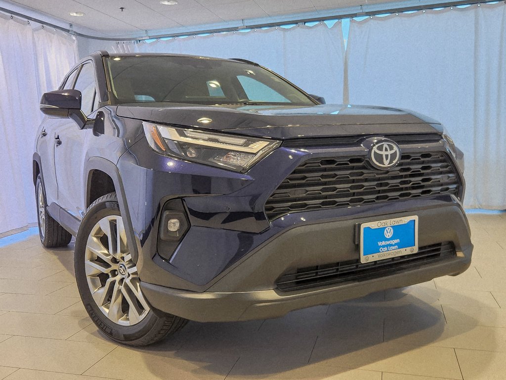 2025 Toyota RAV4 XLE Premium