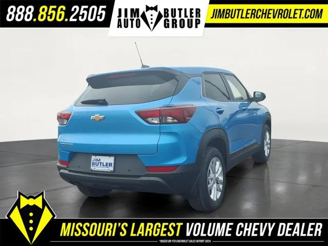 New 2026 Marina Blue Metallic Chevrolet LS image 4