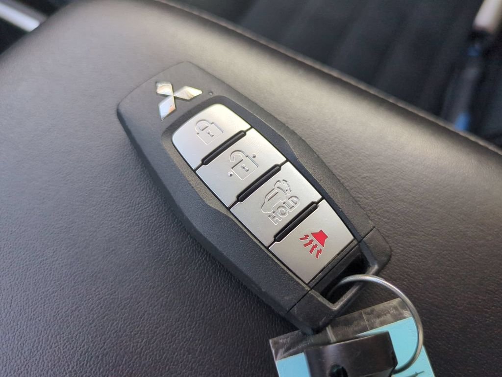 2024 Mitsubishi Outlander SE Black Edition - Photo 40