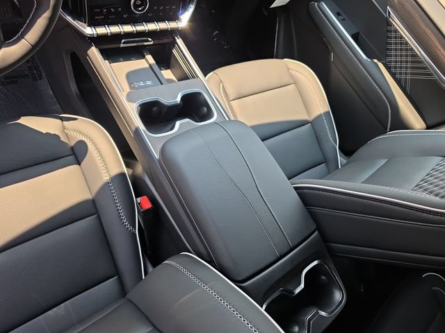 2026 GMC Acadia Denali - Photo 26