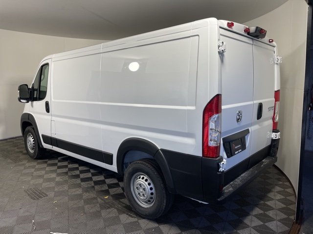 2026 Ram ProMaster 2500 photo 3