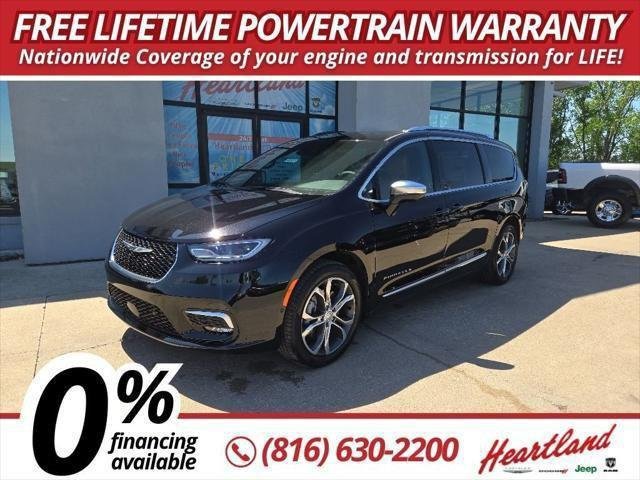 2026 Chrysler Pacifica Pinnacle AWD's photo