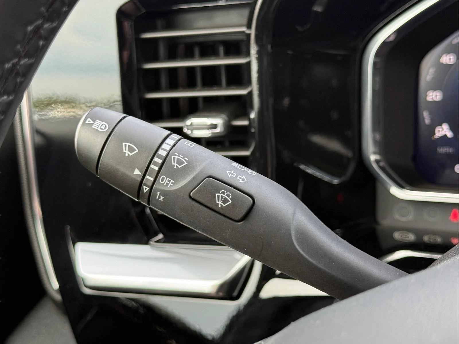 Used 2026 Sterling Gray Metallic Chevrolet LT image 27