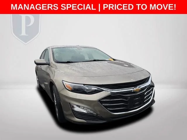 Used 2022 Gray Chevrolet LT image 12