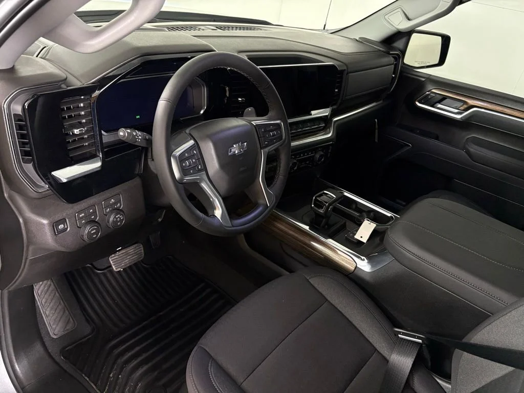 New 2026 Sterling Gray Metallic Chevrolet RST image 19