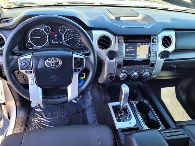 Used 2017  Toyota  image 9