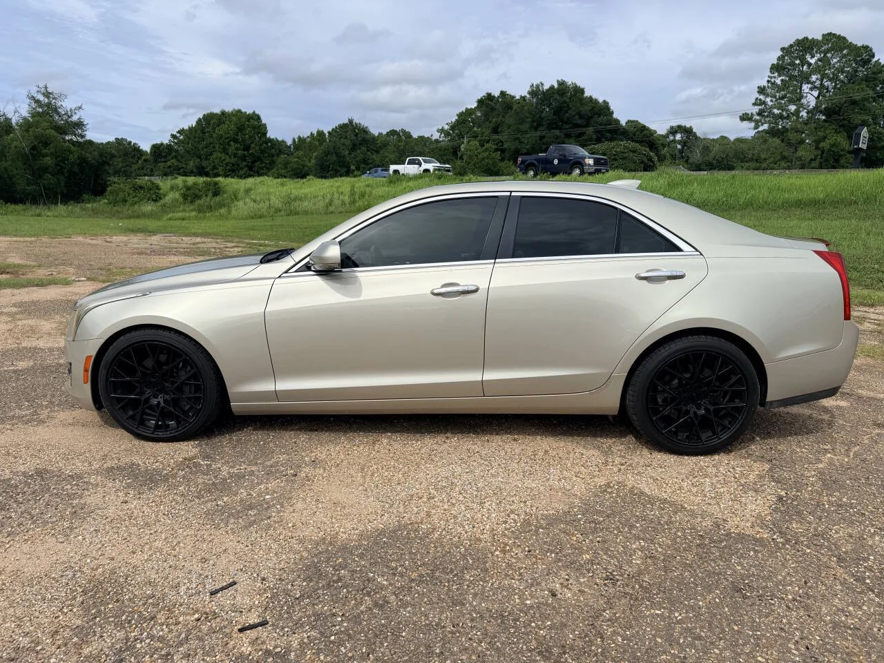 Used 2015 Champagne Cadillac 2.0T Luxury 4dr Sedan image 2