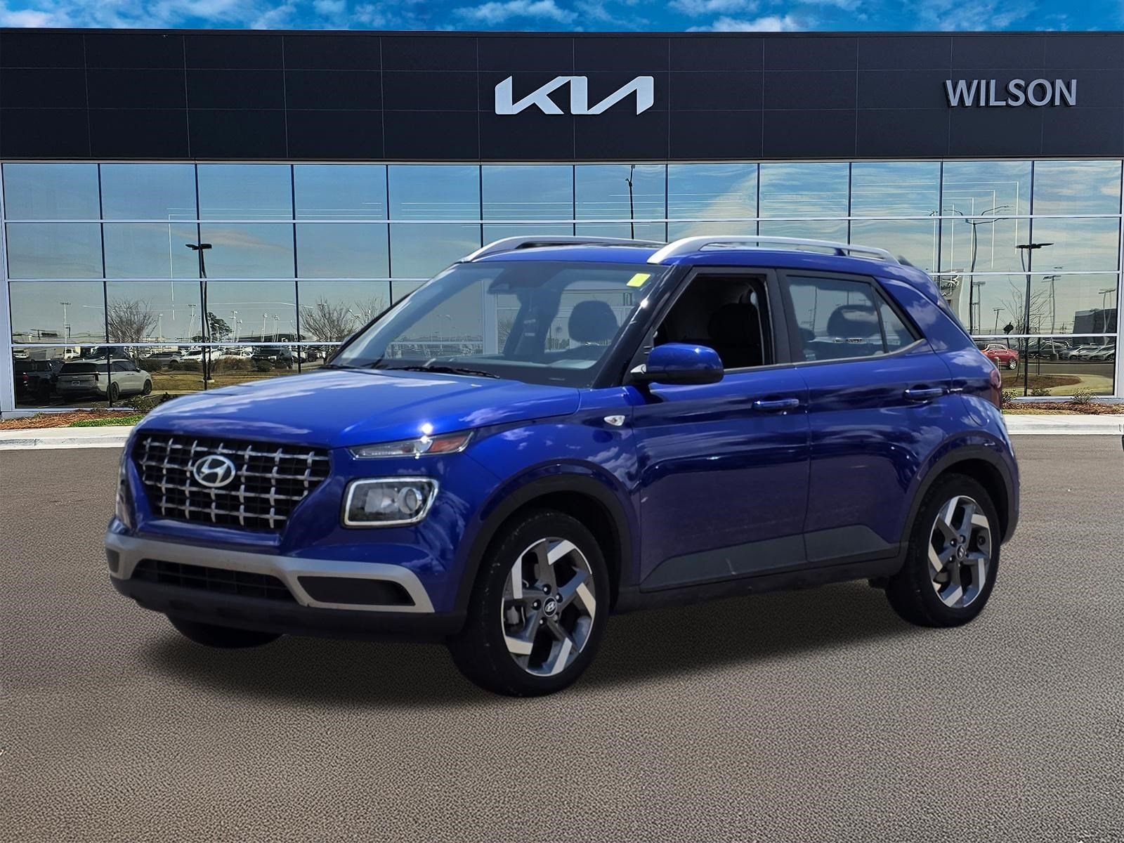 Used 2024 Blue Hyundai SEL image 5