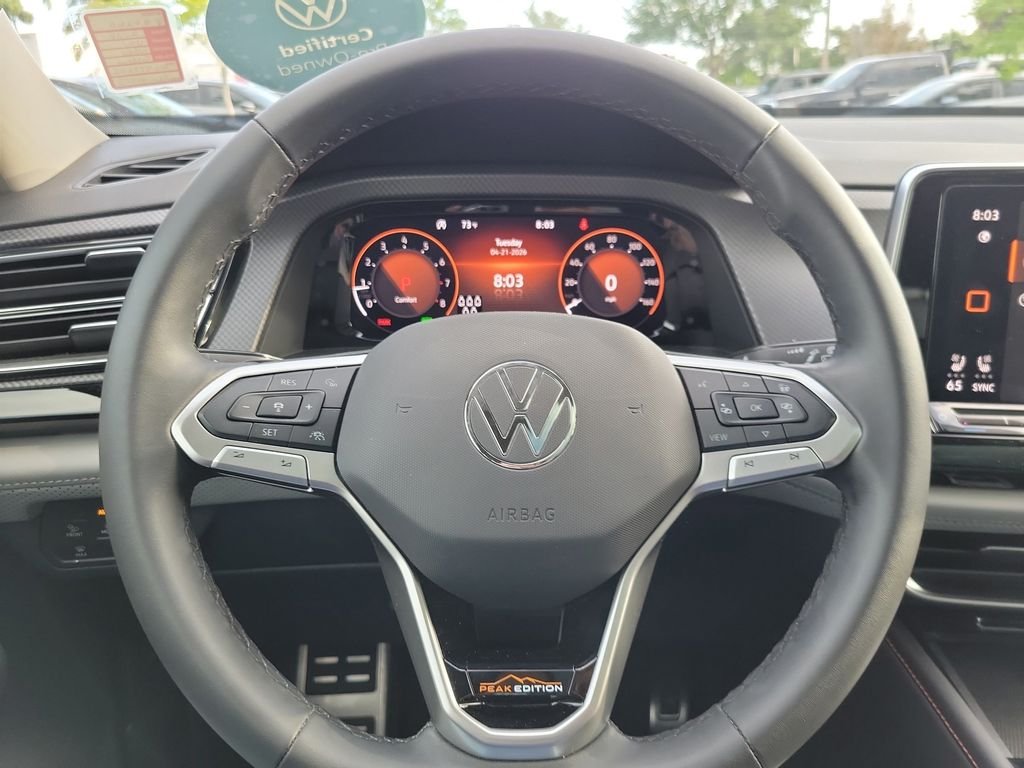 Used 2024 Green Volkswagen 2.0T Peak Edition SEL image 16