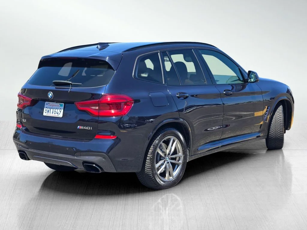 Used 2021 Black BMW M40i image 4