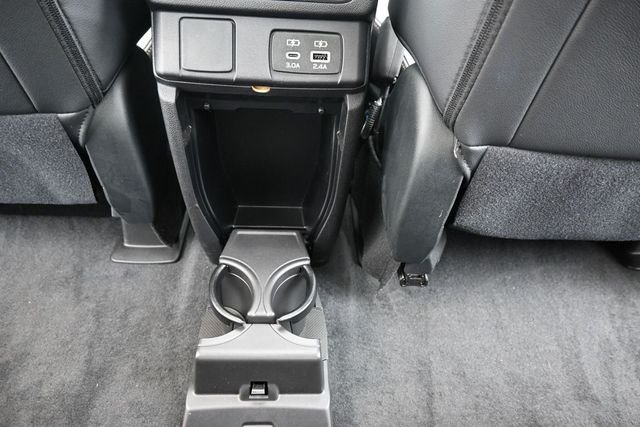 Used 2025 Green Metallic Subaru Limited Bronze Edition image 32