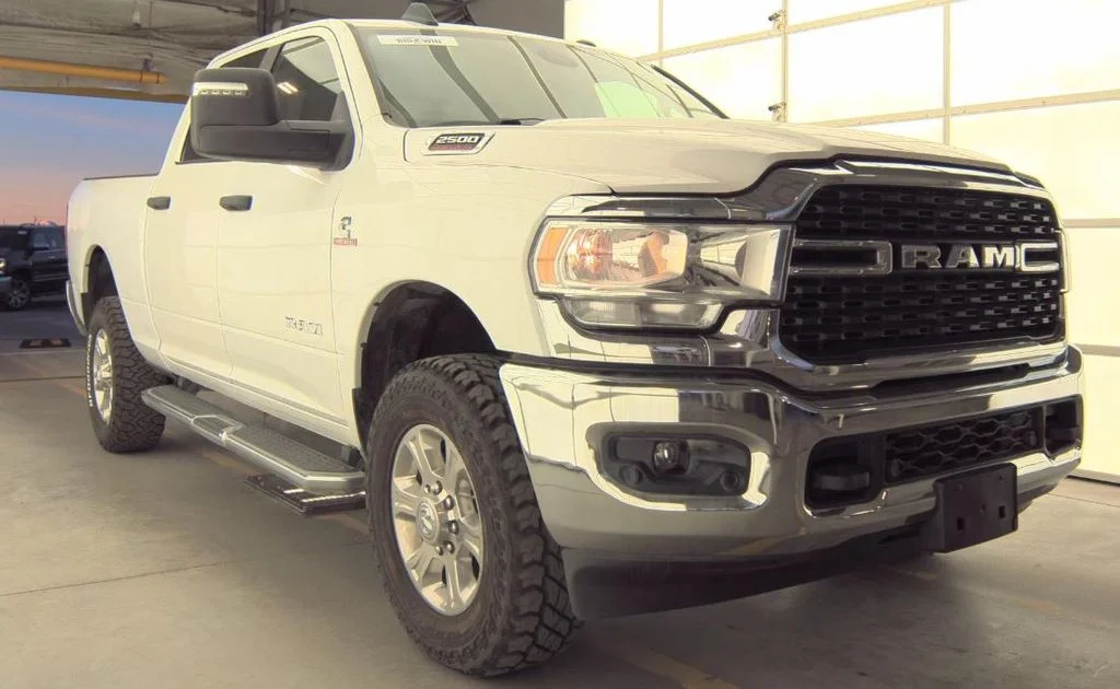 Used 2024 White Ram Big Horn image 3