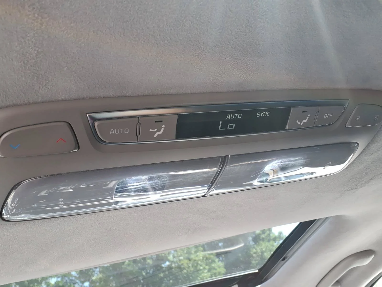 Used 2020 Gravity Gray Kia SX image 23
