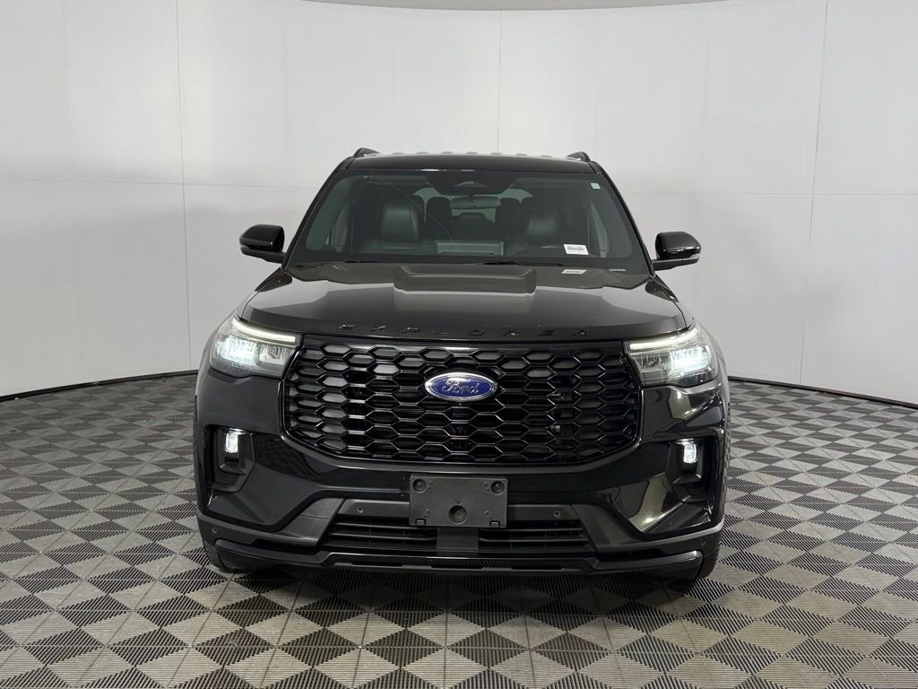 Certified Used 2025 Black Ford ST-Line image 11