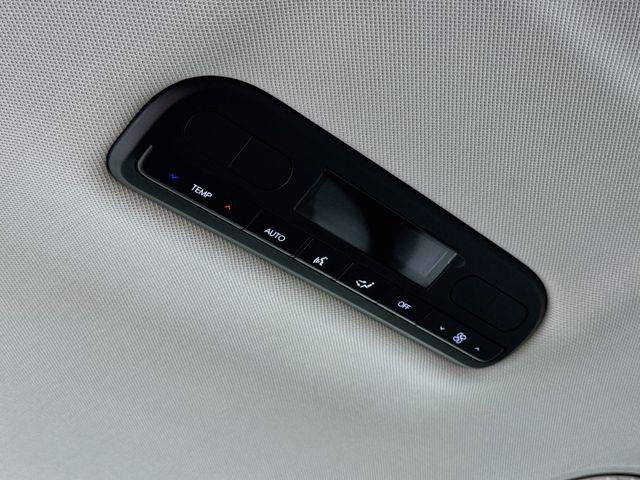 New 2026 White Hyundai Blue SEL 7P image 35