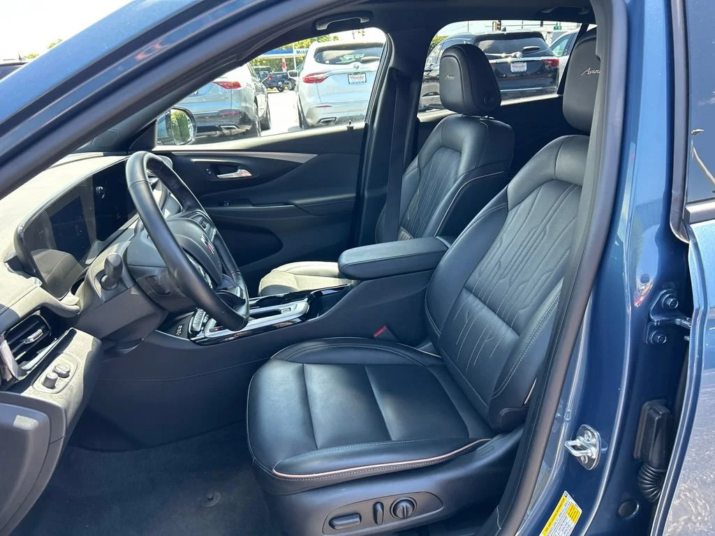 2025 Buick Envista Avenir - Photo 18