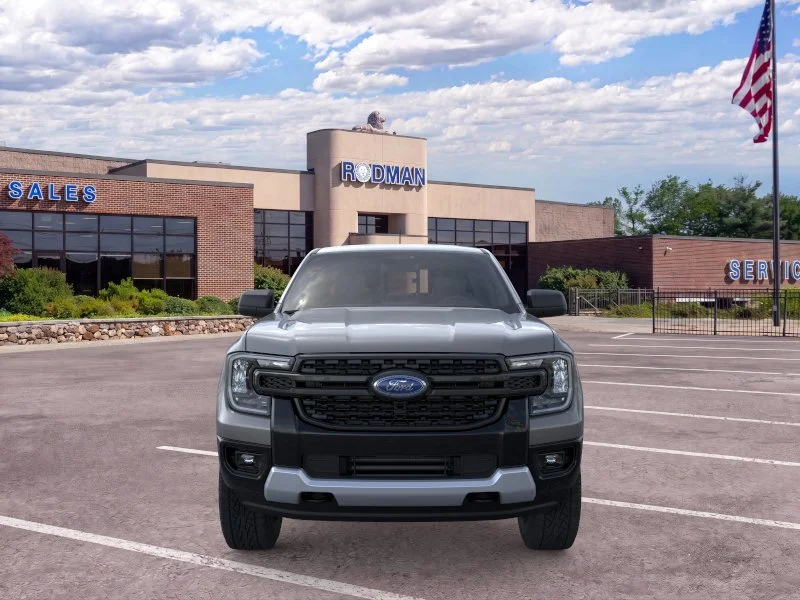 New 2026 Carbonized Gray Metallic Ford XLT image 38