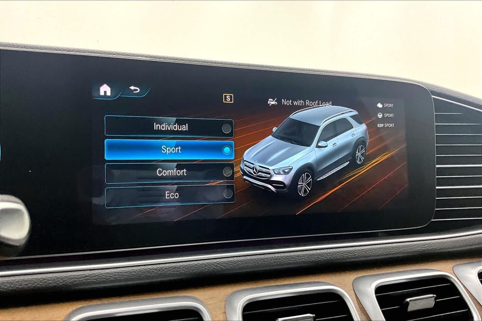 Used 2020 Emerald Green Metallic Mercedes-Benz GLE 350 image 33