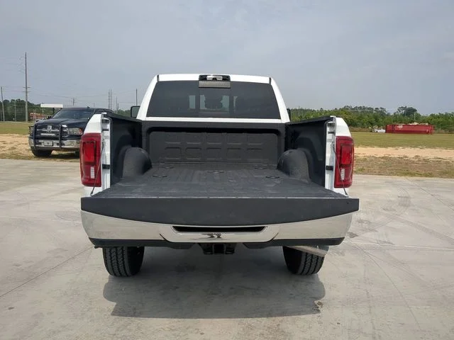 New 2025 Bright White Clear-Coat Exterior Paint RAM Laramie image 12