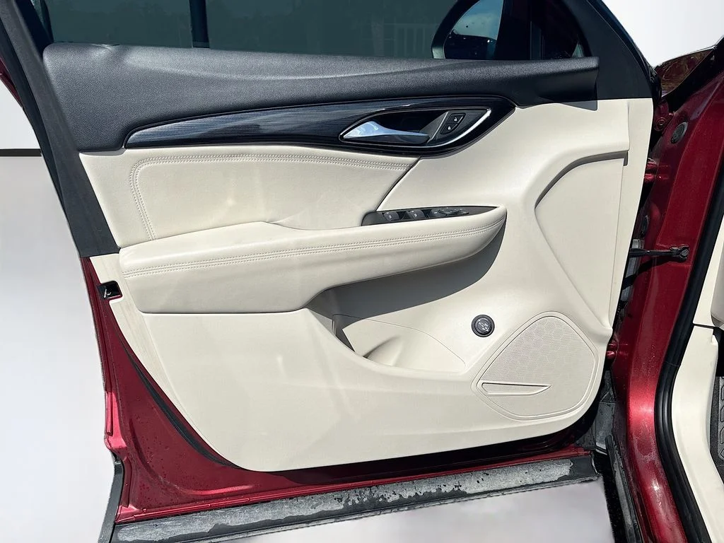 Used 2023 Red Buick Preferred image 30
