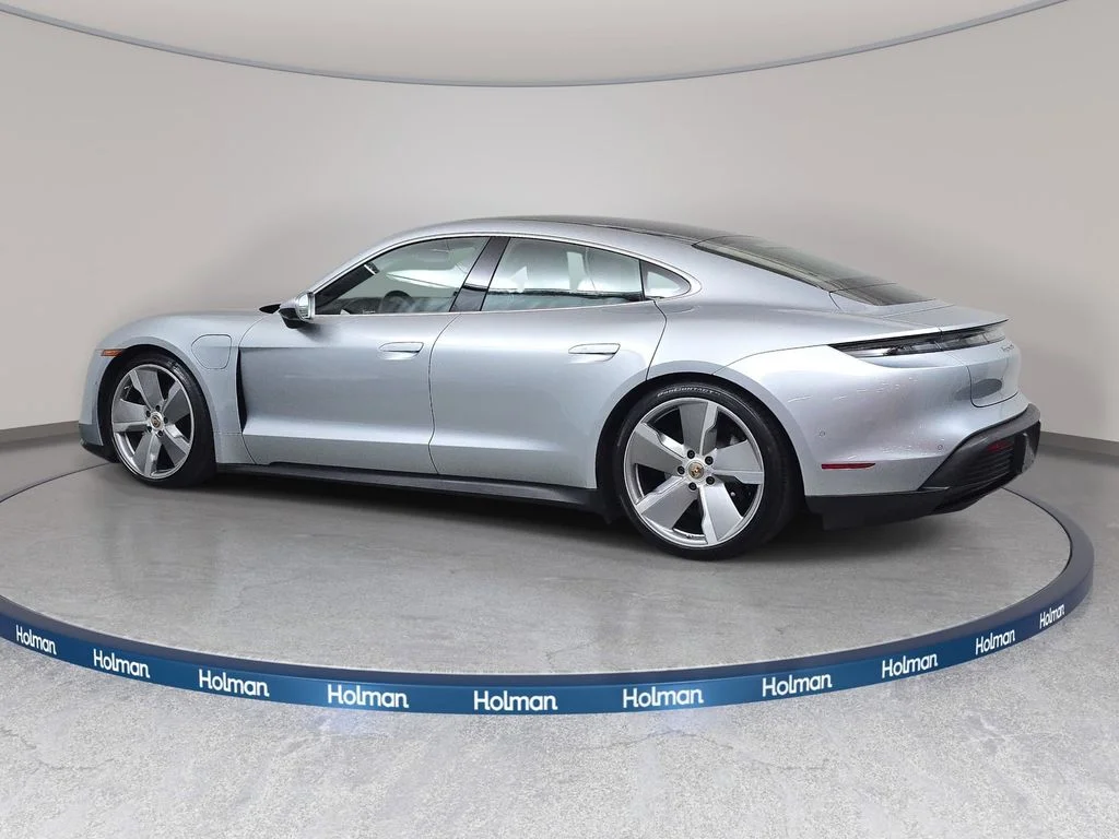 Used 2020 Dolomite Silver Metallic Porsche 4S image 8
