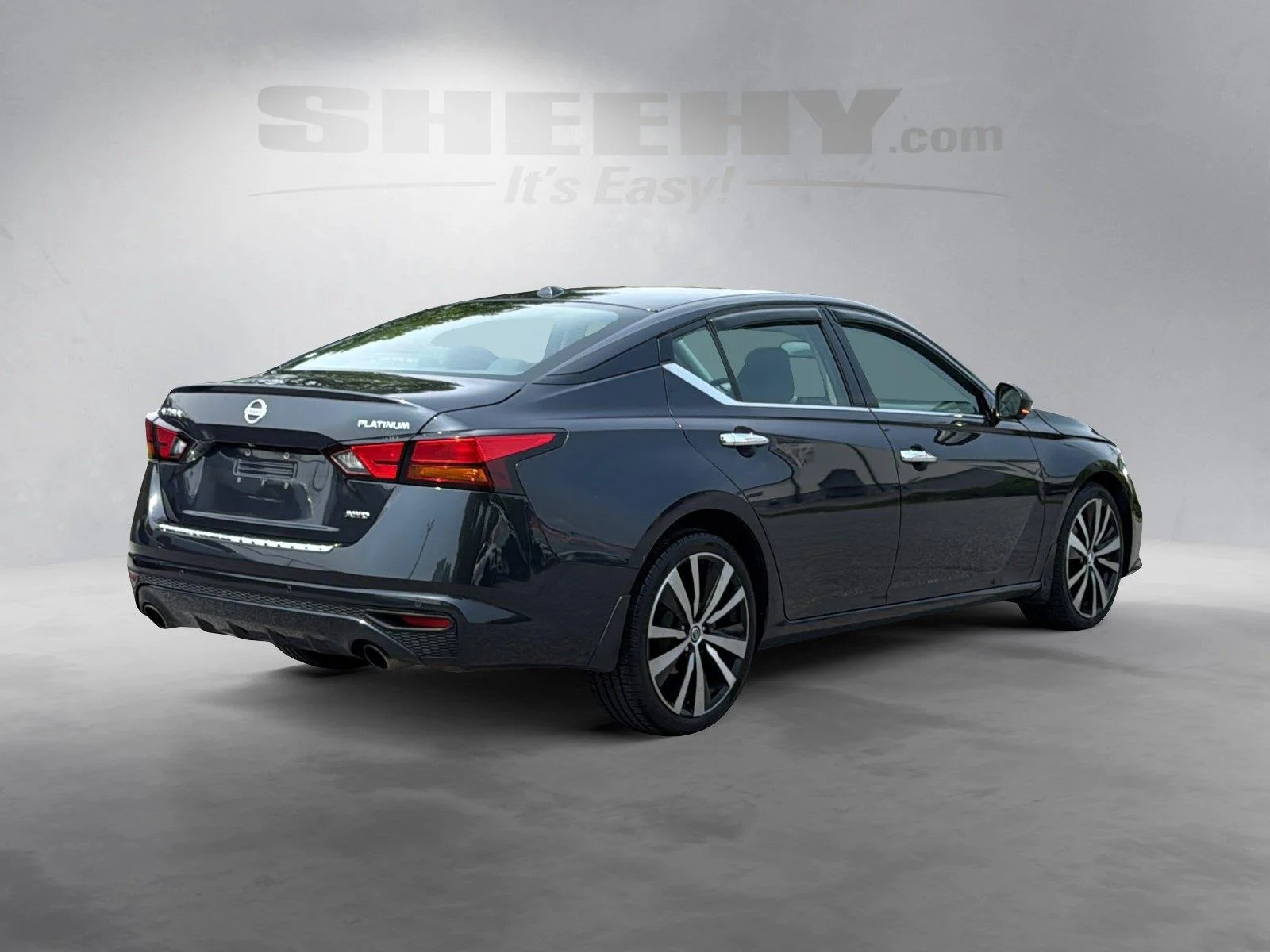 Used 2019 Storm Blue Metallic Nissan 2.5 Platinum image 12