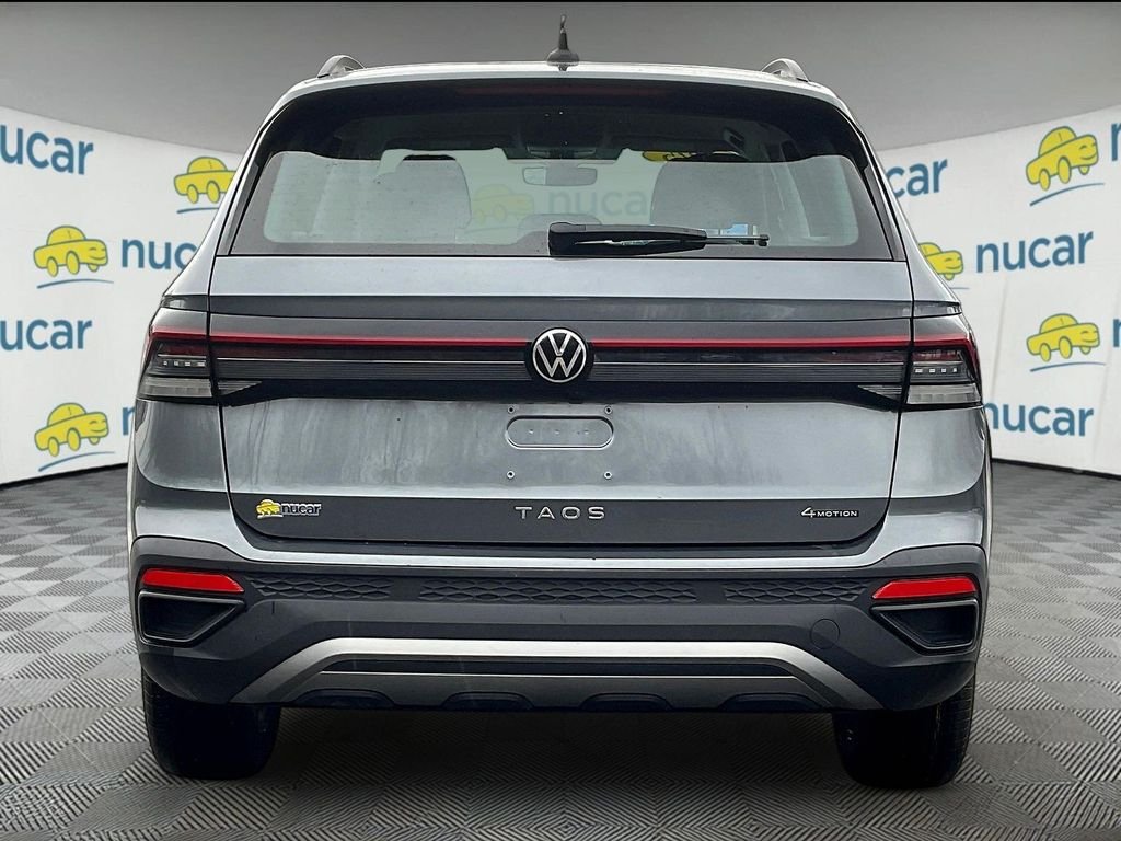 Used 2025 Gray Volkswagen 1.5T S image 5